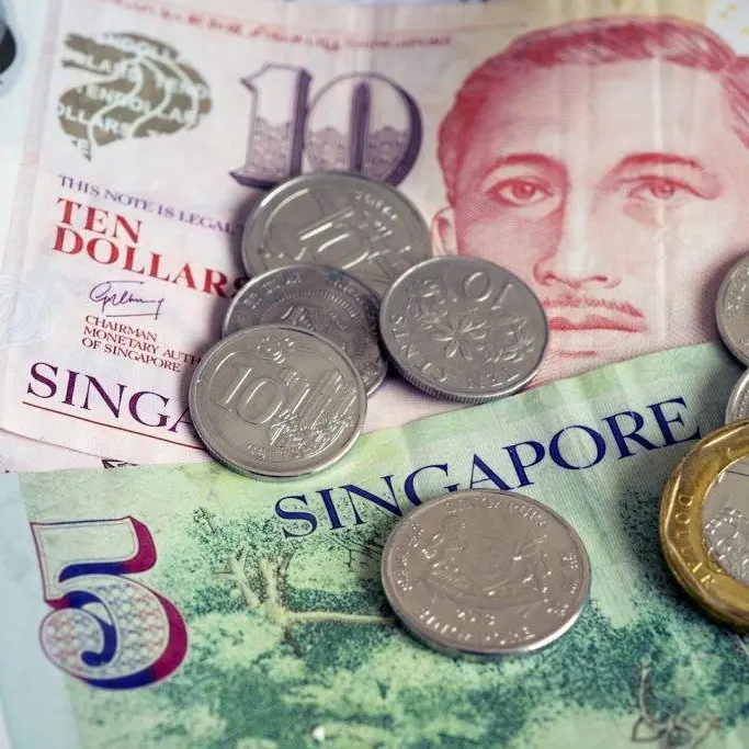 Singapore dollar notes and coins